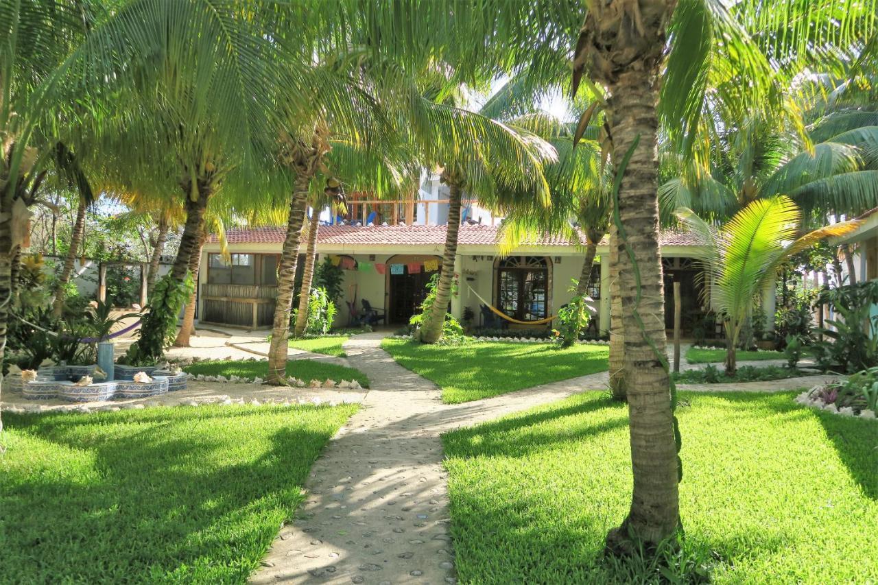 El Milagro Beach Hotel And Marina Isla Mujeres Eksteriør bilde